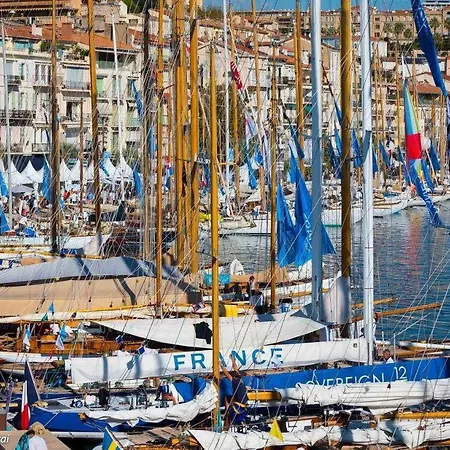 לינה וארוחת בוקר D'hotes Bellevue